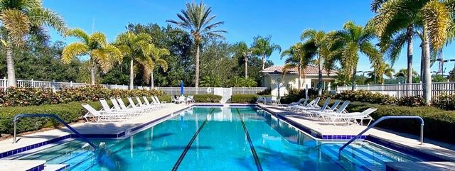 7677 BERGAMO AVENUE, Sarasota, FL 34238