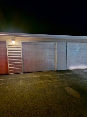 1435 Spring Brook Court 2B, Round Lake Beach, IL 60073