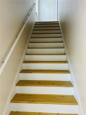 704 E Johnson Avenue A, Springdale, AR 72764