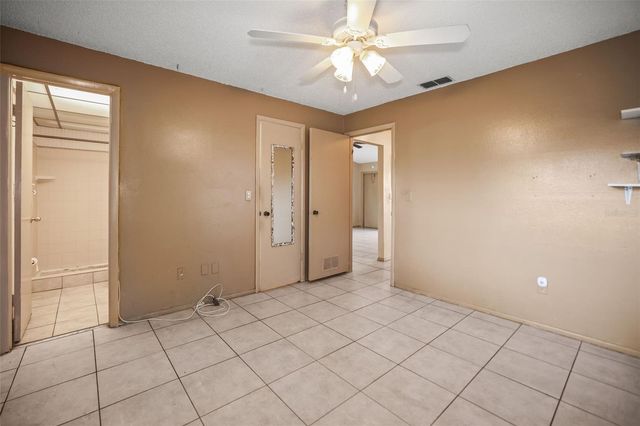 10049 88TH WAY, Seminole, FL 33777