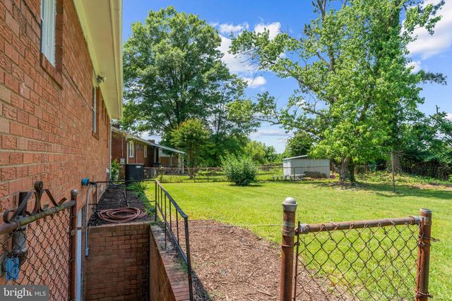 5019 LELAND DR, Oxon Hill, MD 20745