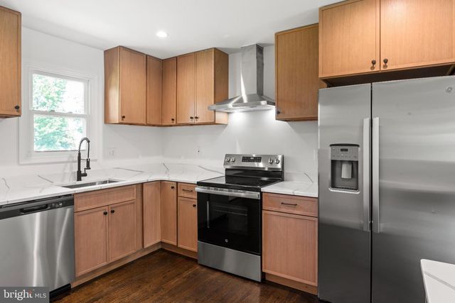 5019 LELAND DR, Oxon Hill, MD 20745