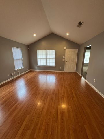 2116 14th Ave, N, Nashville, TN 37208