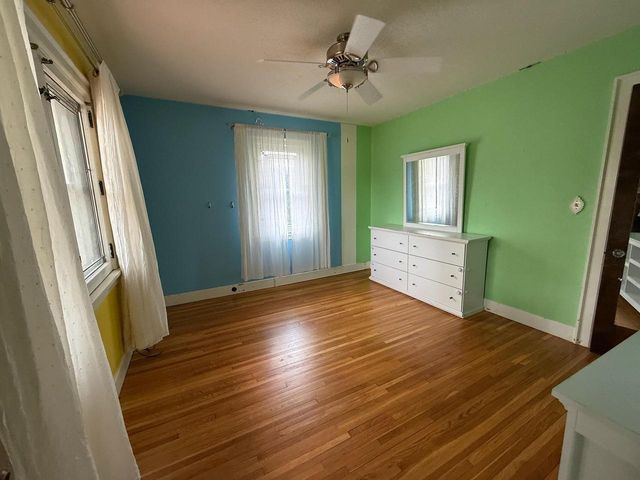 2010 Main STREET, La Crosse, WI 54601