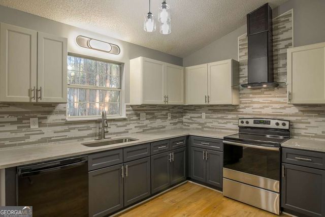 2060 Bedford Court, Lithonia, GA 30058