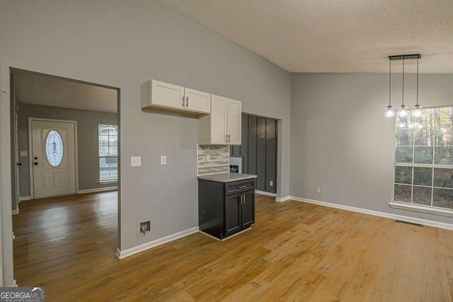 2060 Bedford Court, Lithonia, GA 30058