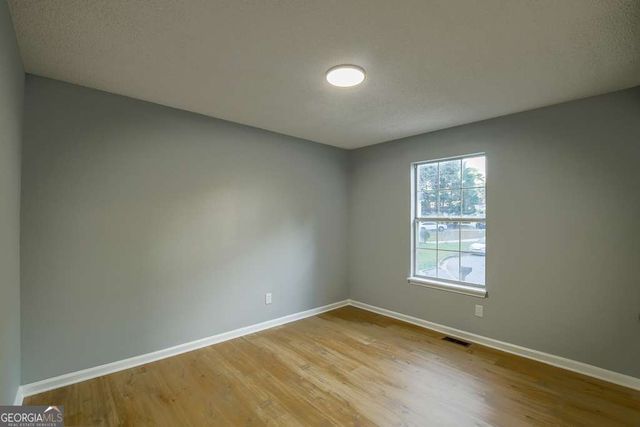 2060 Bedford Court, Lithonia, GA 30058