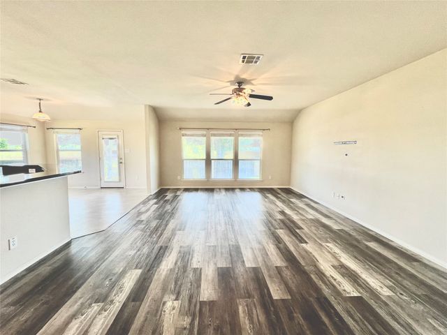 3600 Spruce Street, Royse City, TX 75189