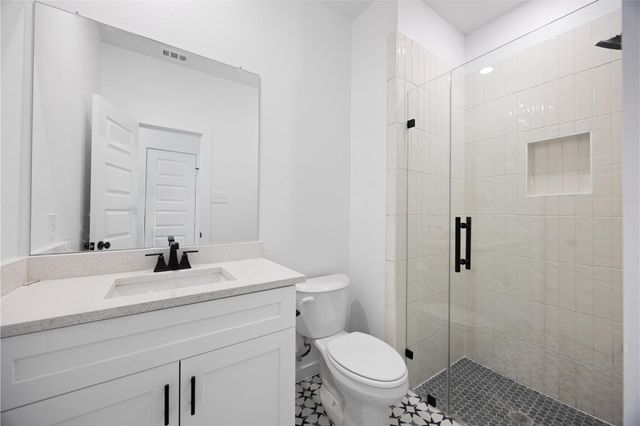 8326 Amethyst Valley Ln, Angleton, TX 77515