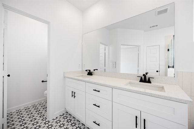 8326 Amethyst Valley Ln, Angleton, TX 77515