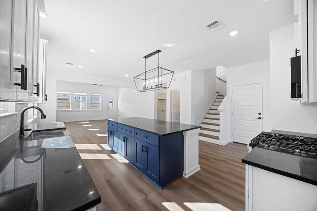 8326 Amethyst Valley Ln, Angleton, TX 77515