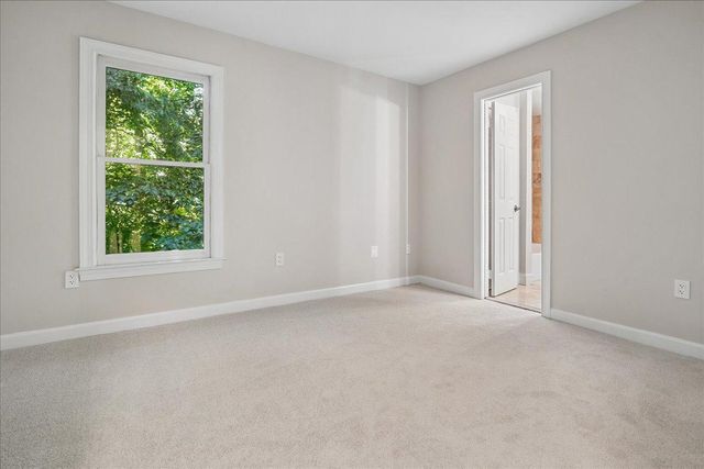 9455 NEWBRIDGE DR, Potomac, MD 20854
