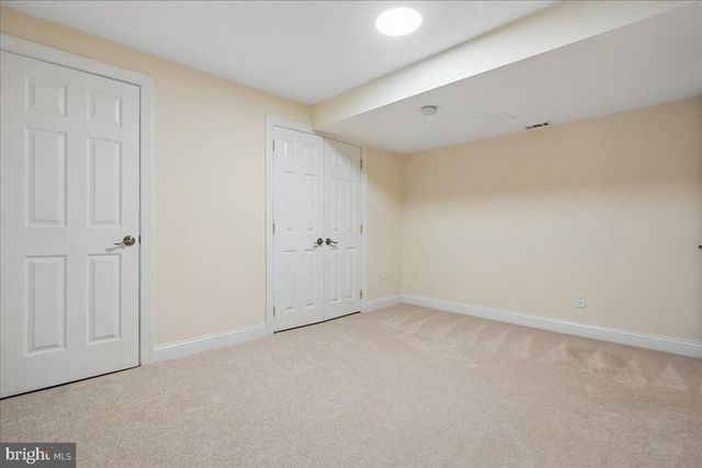9455 NEWBRIDGE DR, Potomac, MD 20854