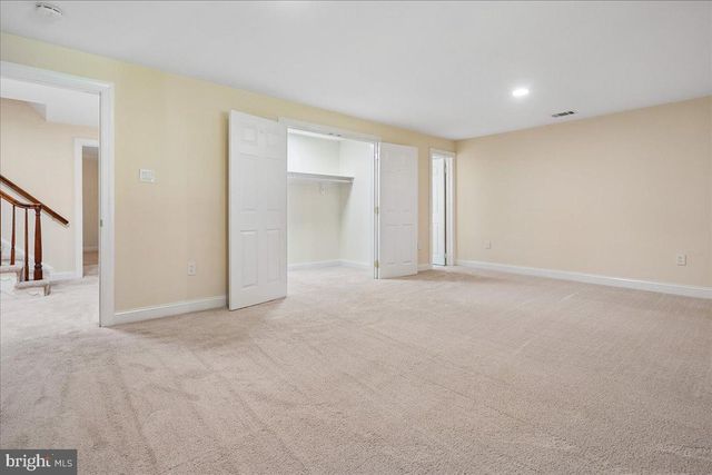 9455 NEWBRIDGE DR, Potomac, MD 20854