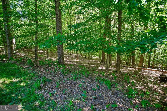9455 NEWBRIDGE DR, Potomac, MD 20854