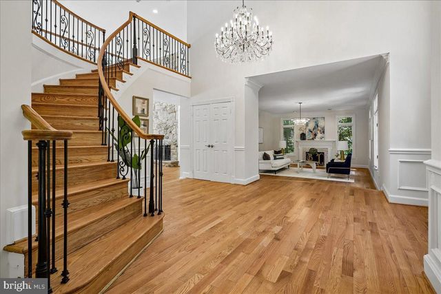 9455 NEWBRIDGE DR, Potomac, MD 20854
