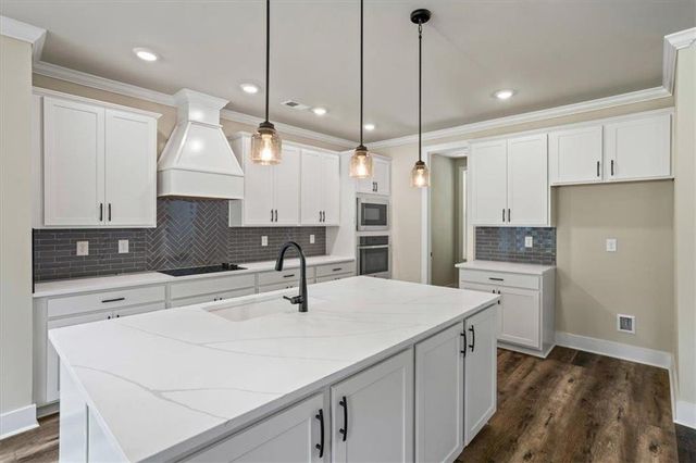 184 Loyd Road, Mansfield, GA 30055