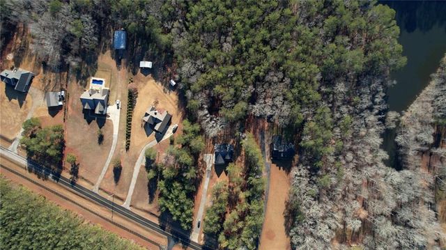 184 Loyd Road, Mansfield, GA 30055