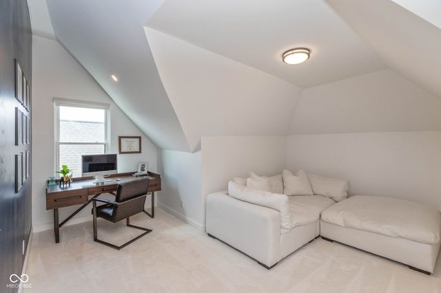 2740 Guilford Avenue, Indianapolis, IN 46205
