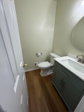 335 Saint Marks Ave, Piscataway Twp., NJ 08854