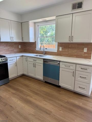 335 Saint Marks Ave, Piscataway Twp., NJ 08854