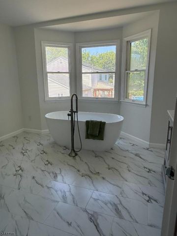 335 Saint Marks Ave, Piscataway Twp., NJ 08854