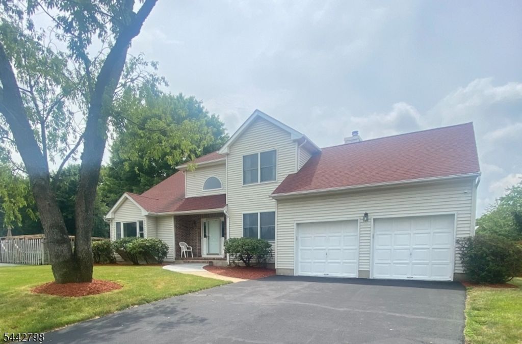 335 Saint Marks Ave, Piscataway Twp., NJ 08854