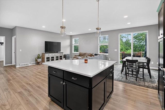 10114 Watts Road, Verona, WI 53593