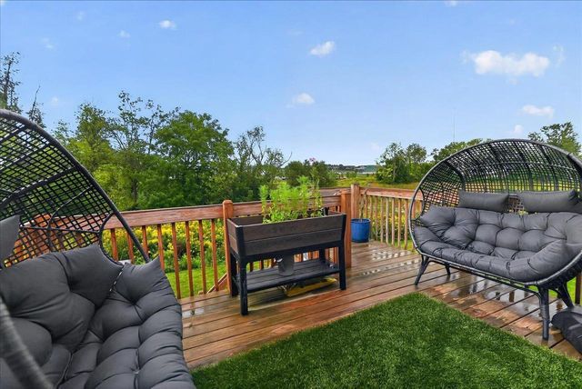 10114 Watts Road, Verona, WI 53593