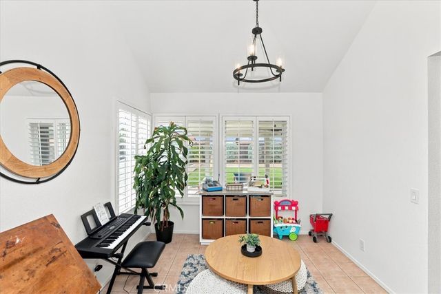 9133 Limecrest, Riverside, CA 92508