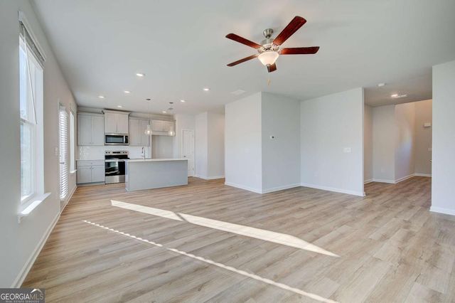 37 Cedar Drive, Fairburn, GA 30213