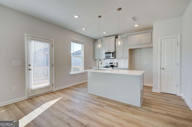 37 Cedar Drive, Fairburn, GA 30213
