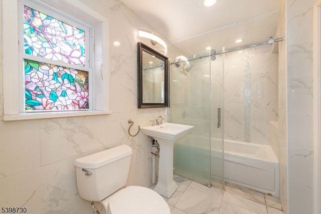 115 Northfield Rd, Parsippany-troy Hills Twp., NJ 07054