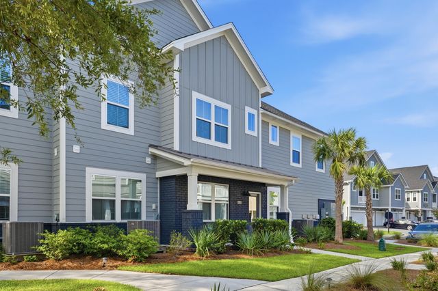 410 Carolina Cherry Court Unit 203, Charleston, SC 29414