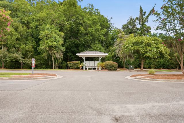 410 Carolina Cherry Court Unit 203, Charleston, SC 29414