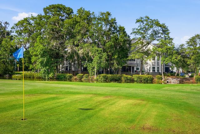 410 Carolina Cherry Court Unit 203, Charleston, SC 29414