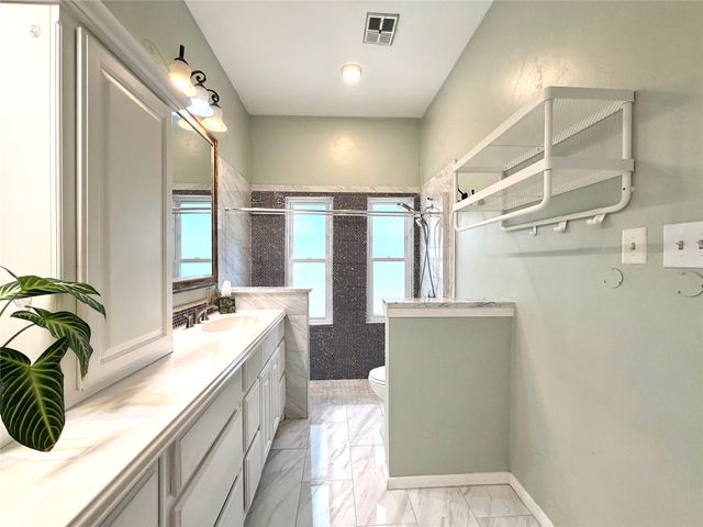 5700 Stage Line Drive, Arlington, TX 76017