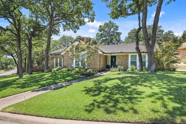 5700 Stage Line Drive, Arlington, TX 76017