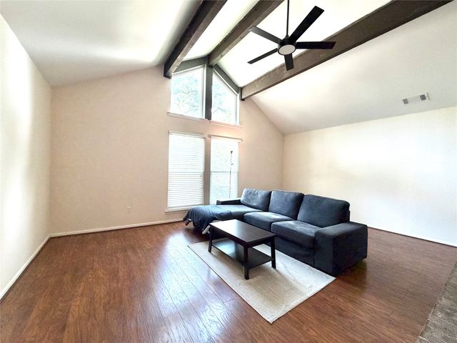 5700 Stage Line Drive, Arlington, TX 76017
