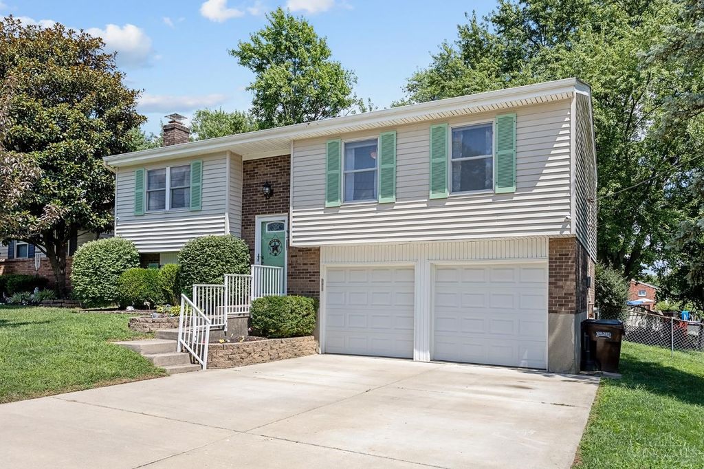 544 Morrvue Drive, Delhi Twp, OH 45238