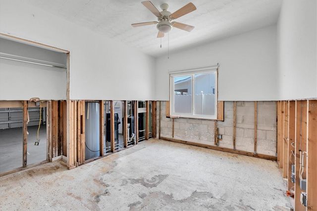 11870 6TH STREET E, Treasure Island, FL 33706