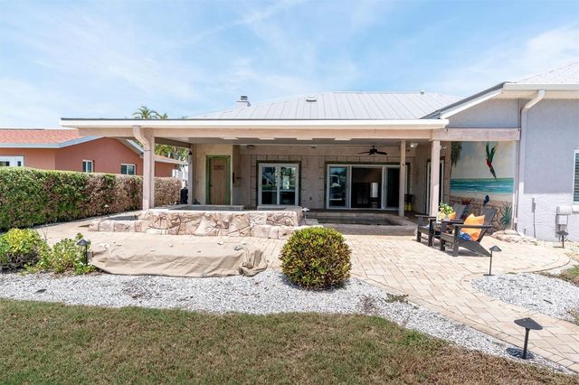 11870 6TH STREET E, Treasure Island, FL 33706