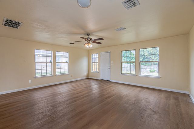 1620 Red Cloud Drive, Dallas, TX 75217