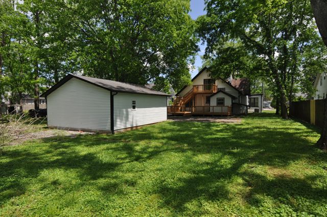 212 1st Ave, Murfreesboro, TN 37130