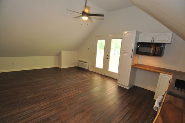 212 1st Ave, Murfreesboro, TN 37130
