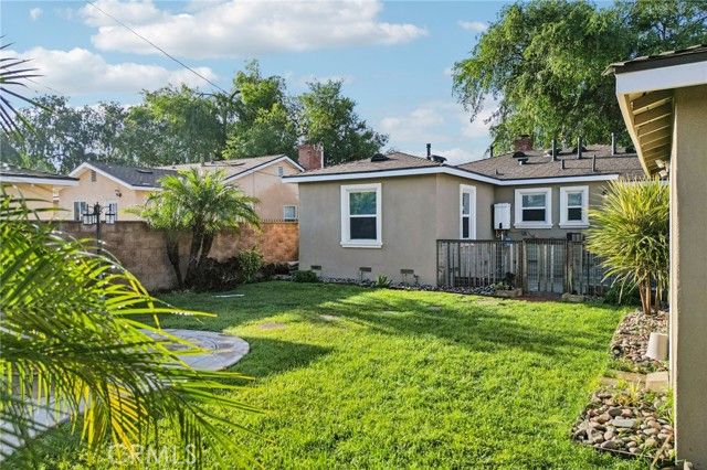 1555 Mc Comas, Pomona, CA 91766