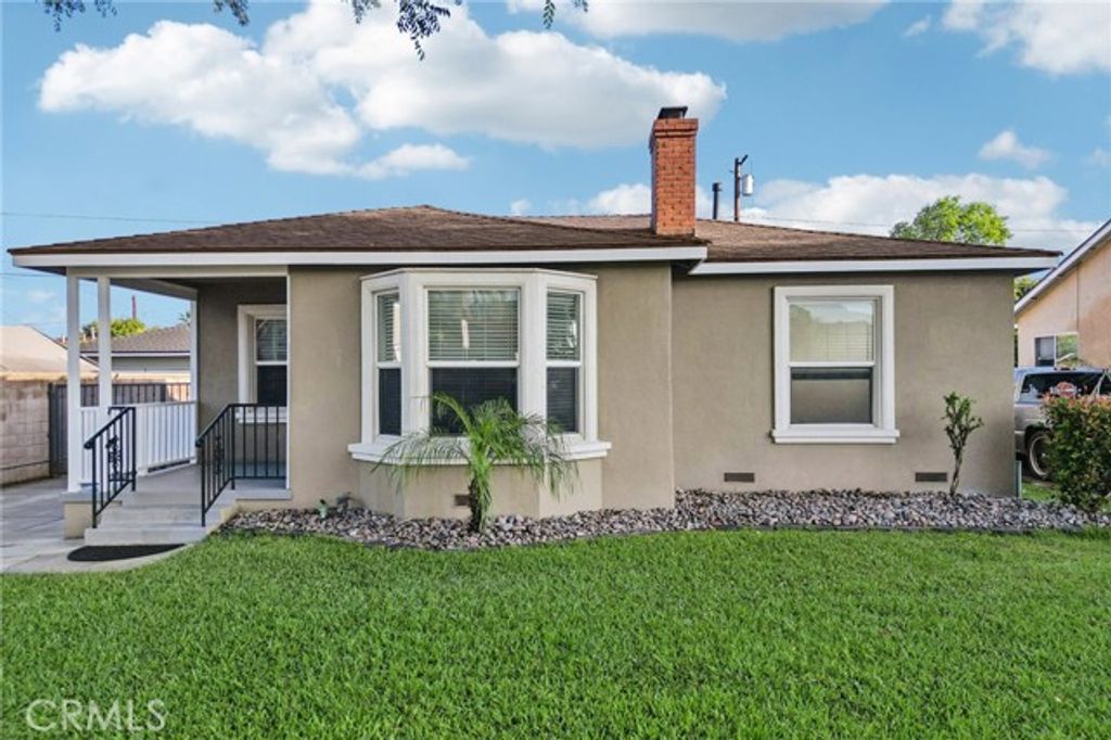 1555 Mc Comas, Pomona, CA 91766