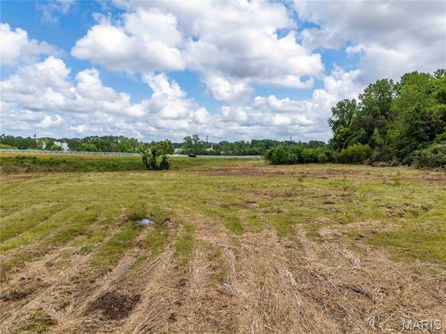3500 Homer M Adams Parkway, Alton, IL 62002