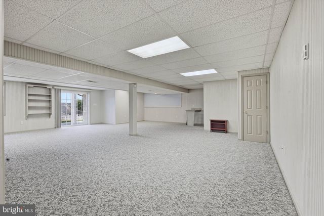 726 HEATHER RDG, Manheim, PA 17545