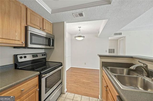 4106 CHASTAIN PARK Court NE, Atlanta, GA 30342